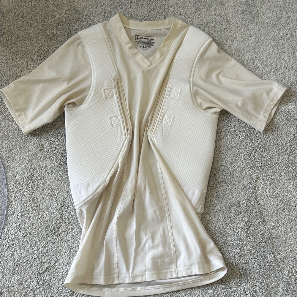 5.11 Tactical Series concealed chest carry form-fitting undershirt size large